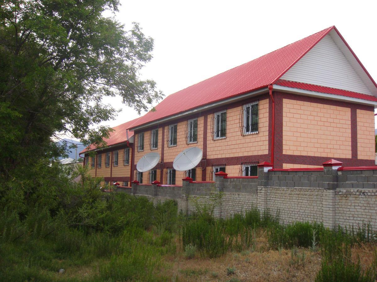 Mini-Pansionat Maksat Cholpon-Ata Exterior photo